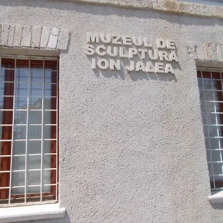 아파트 Peninsula-cazino,dalvi *